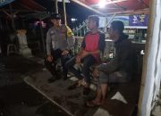 Polisi Blusukan Sambangi Warga Malam Hari, Berikan Imbauan Kamtibmas di Wilayah Hukum Polsek Dawuan