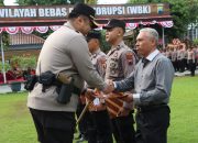 Dukung Tugas Polri, SMK Nurul Islam Larangan Terima Penghargaan Dari Kapolres Brebes