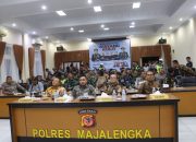 Kapolres Majalengka Gelar Nonton Bareng Pagelaran Wayang Kulit Peringatan Ke-78 Hari Bhayangkara