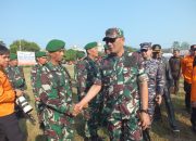 Dandim 0614 / Kota Cirebon Hadiri Apel Kesiapsiagaan dan Geladi Bencana Hidrometeorologi Tingkat Kota Cirebon