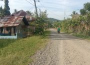 20 Tahun Tak Diperbaiki, Warga Desa Meunasah Cut Nisam Kabupaten Aceh Utara Ingin Menikmati Jalan Beraspal