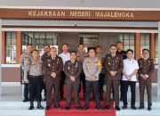 Kapolres Majalengka Berikan Surprise pada Kejaksaan Negeri Majalengka di Hari Bhakti Adhyaksa ke-64