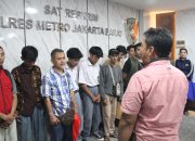 105 Pendemo yang Diamankan Polres Jakbar Dipulangkan