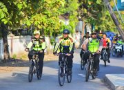Motivasi Anggota, Kapolres Brebes Cek Pelaksanaan PH Pagi Dengan Bersepeda
