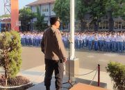 Polsek Kesambi Gelar Apel Harkamtibmas di SMKN 1 Cirebon, Tegaskan Pencegahan Tawuran Pelajar