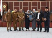 Plt. Bupati Labuhanbatu Sampaikan Raperda P-APBD 2024 di Rapat Paripurna DPRD