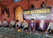 Polresta Cirebon Gelar Jumat Curhat di Masjid Kramat Al Karomah Depok