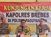 Polsek Paguyangan Menerima Kunjungan Kapolres Brebes, AKBP Achmad Oka Mahendra