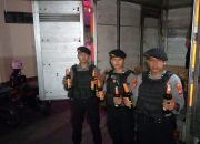 Dua Mobil Angkut Ratusan Botol Miras, Diamankan Patroli Tim Maung Galunggung Polres Tasik Kota
