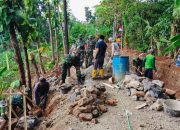 Pembuatan TPT dan Pengaspalan Jalan Mulai Berjalan di Desa Jati Pancur Kabupaten Cirebon