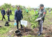Penanaman Pohon di Eks TPA Grenjeng, Wujud Kolaborasi untuk Ketahanan Pangan dan Lingkungan