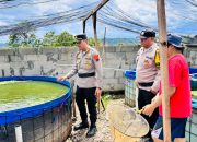 Dukung Ketahanan Pangan, Kapolsek Paguyangan Sambangi Kelompok Peternak Ikan