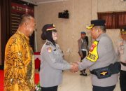 Personel Polresta Cirebon Mendapat Kenaikan Pangkat Pengabdian