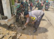Gotong Royong Pembersihan / Karya Bhakti Pasca Bencana Banjir di Desa Palir Kabupaten Cirebon