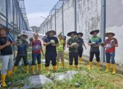 Kalapas Bersama Jajaran Melaksanakan Panen Raya Buah Semangka