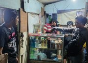 Satres Narkoba Polres Cirebon Kota Gelar Operasi Pekat Jelang Ramadhan, Puluhan Botol Miras Disita