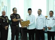 Kejari Serahkan Eks Kantor Kejari Ke Pemko Tebing Tinggi, Walikota : Akan Kita Jadikan Pujasera Islamic Center