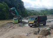 Diduga Tak Berizin, Perusahaan Tambang di Banjarnegara Gasak Batu dan Pasir Sungai