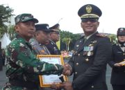 Dandim 0614 / Kota Cirebon Hadiri Upacara Hari Bhayangkara ke-79, Babinsa Kelurahan Kesambi Raih Penghargaan