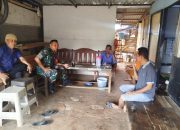 Sertu Nurkamid Babinsa Kancilan Laksanakan Pemantauan Wilayah dan Komsos Bersama Warga