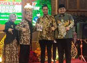 Ukiran Warisan Sang Komandan: Buku Pengabdian Letkol Khoirul Diserahkan kepada Bupati Jepara