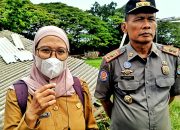 Pemkot Cirebon Tertibkan Lapak PKL di Depan Lapangan Kebon Pelok, Kembalikan Fungsi Ruang Terbuka Hijau