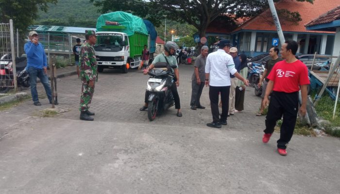 Kodim 0719/Jepara Laksanakan Pemantauan Keberangkatan KMP Siginjai di Pelabuhan ASDP Karimunjawa