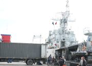 TNI AL KERAHKAN KRI DAN BANTUAN KEMANUSIAAN SKALA BESAR KE ACEH, SUMATERA UTARA, DAN SUMATERA BARAT