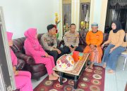 Wujud Kepedulian dan Solidaritas, Kapolsek Cikijing Jenguk Anggota yang Sakit