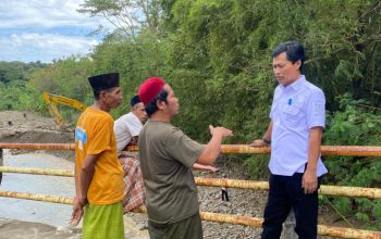 Urai Kendala Medan Curam, Perbaikan Jembatan Lebakngok Terus Dikebut