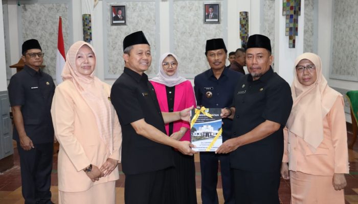 Pelantikan Pj Sekretaris Daerah, Wali Kota Dorong Akselerasi Kinerja dan Sinergi Birokrasi