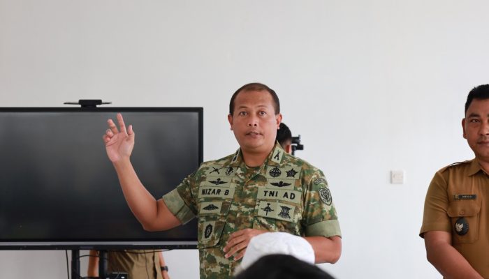 Komandan Kodim 0620/Kab. Cirebon Laksanakan Vicon Bersama Wapang Bahas Percepatan Pembangunan KDKMP di Desa Tangkil