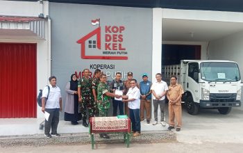 Babinsa Kesenden Hadiri Serah Terima Kendaraan Operasional KDKMP