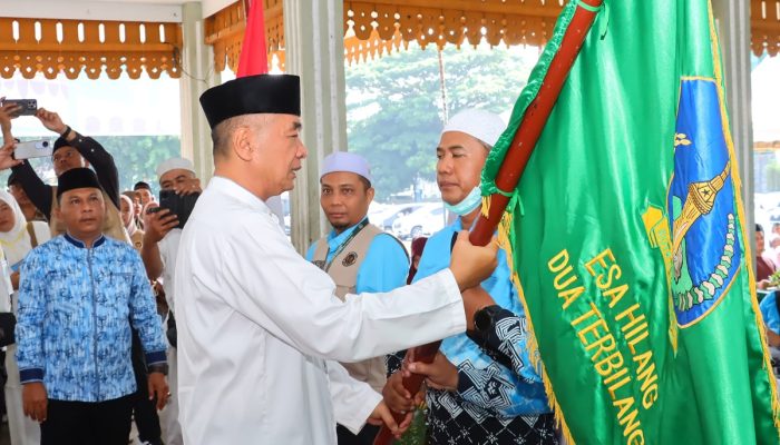 Pemko Tebing Tinggi Lepas Keberangkatan Rombongan 82 Jamaah Haji Menuju Tanah Suci Makah