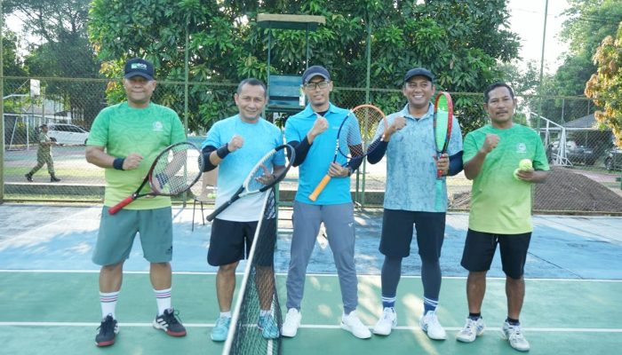 Bangun kebersamaan, Korem 063/SGJ gelar tenis persahabatan bersama PLN Kota Cirebon