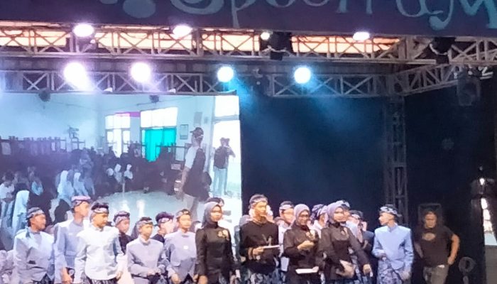 SMPN 1 kota Cirebon Gelar Acara spectrum dan Bazar Ekonomi Kreatif