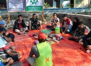 Babinsa Pekiringan Hadiri Tasyakuran Pembangunan Jembatan Armco di RW 08