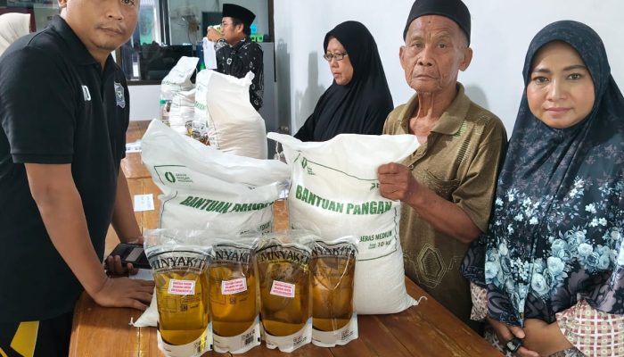 614 KPM Kaligawe Wetan Terima Bantuan Pangan, Kuwu Lilis, Ketahanan Pangan Warga Harus Terjaga