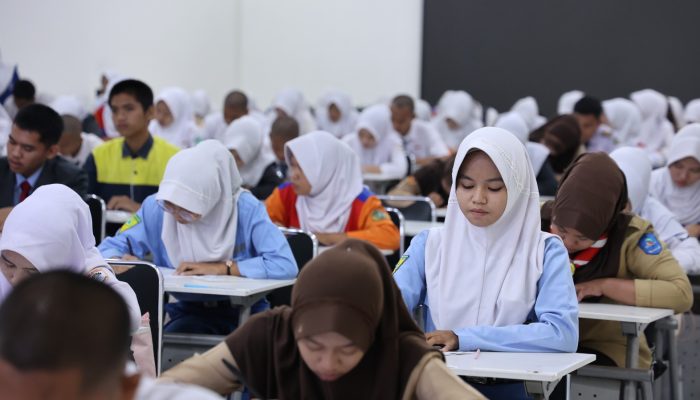 Jangan Takut Gagal – Reski Yanda Putri dan Perjalanan Beasiswa BIDIKSIBA Bukit Asam