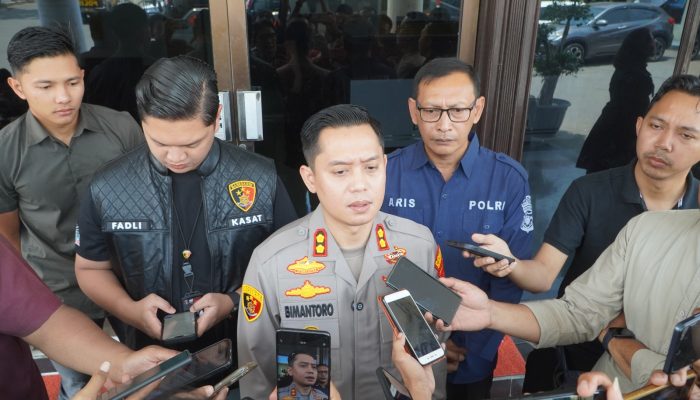 Kapolres Cirebon Kota Ungkap Peran Dua Tersangka dalam Kasus Konten Asusila Sesama Jenis