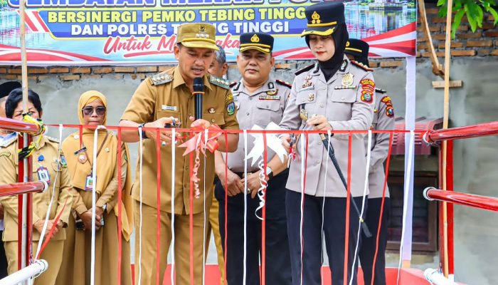 Jembatan Merah Putih Kelurahan Mandailing Diresmikan Wali Kota dan Kapolres Tebing Tinggi